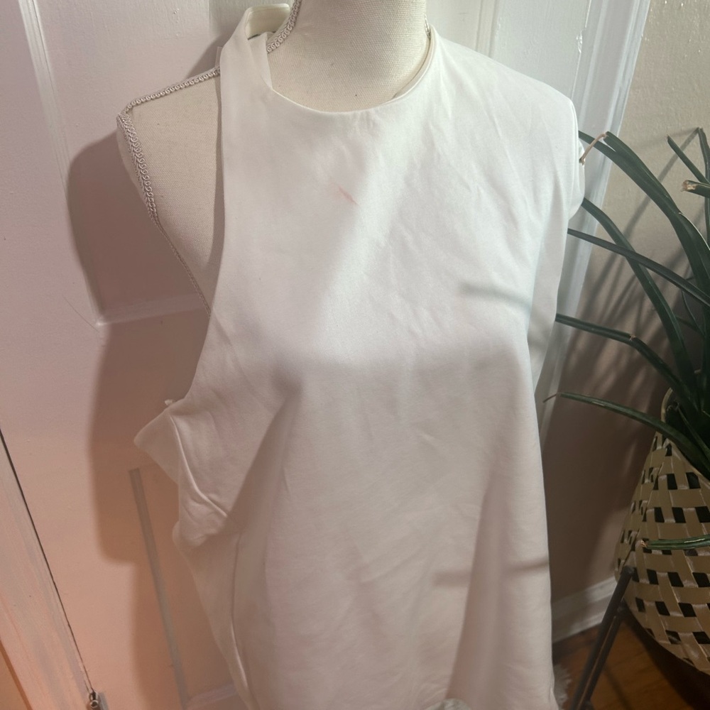 Zara White  Asymmetrical Sleeveless Top